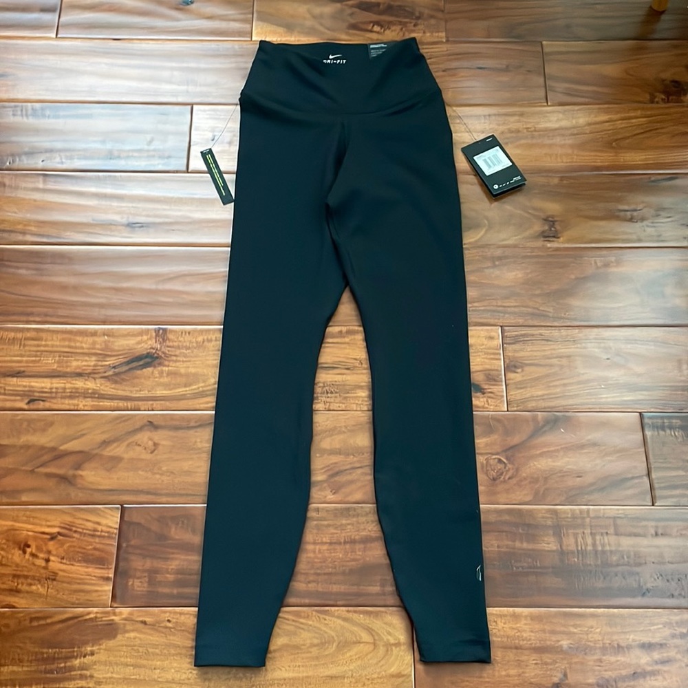 Nike Black High Rise Leggings, Sz XS, NWT